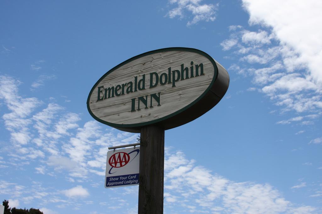 Emerald Dolphin Inn & Mini Golf Fort Bragg Extérieur photo